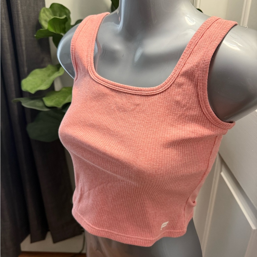 Fabletics Coral Ribbed Cropped Top